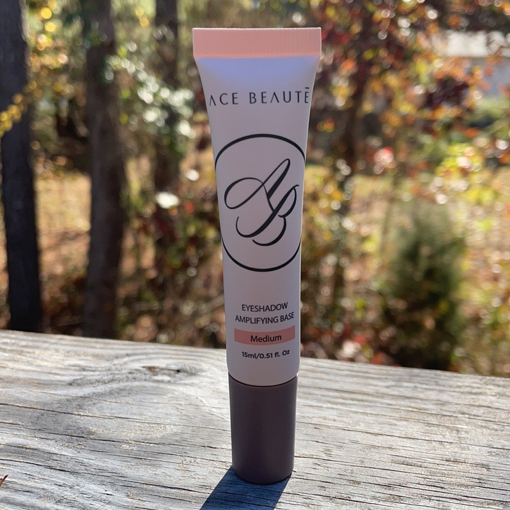 Ace Beaute Eyeshadow Amplifying Base In Medium